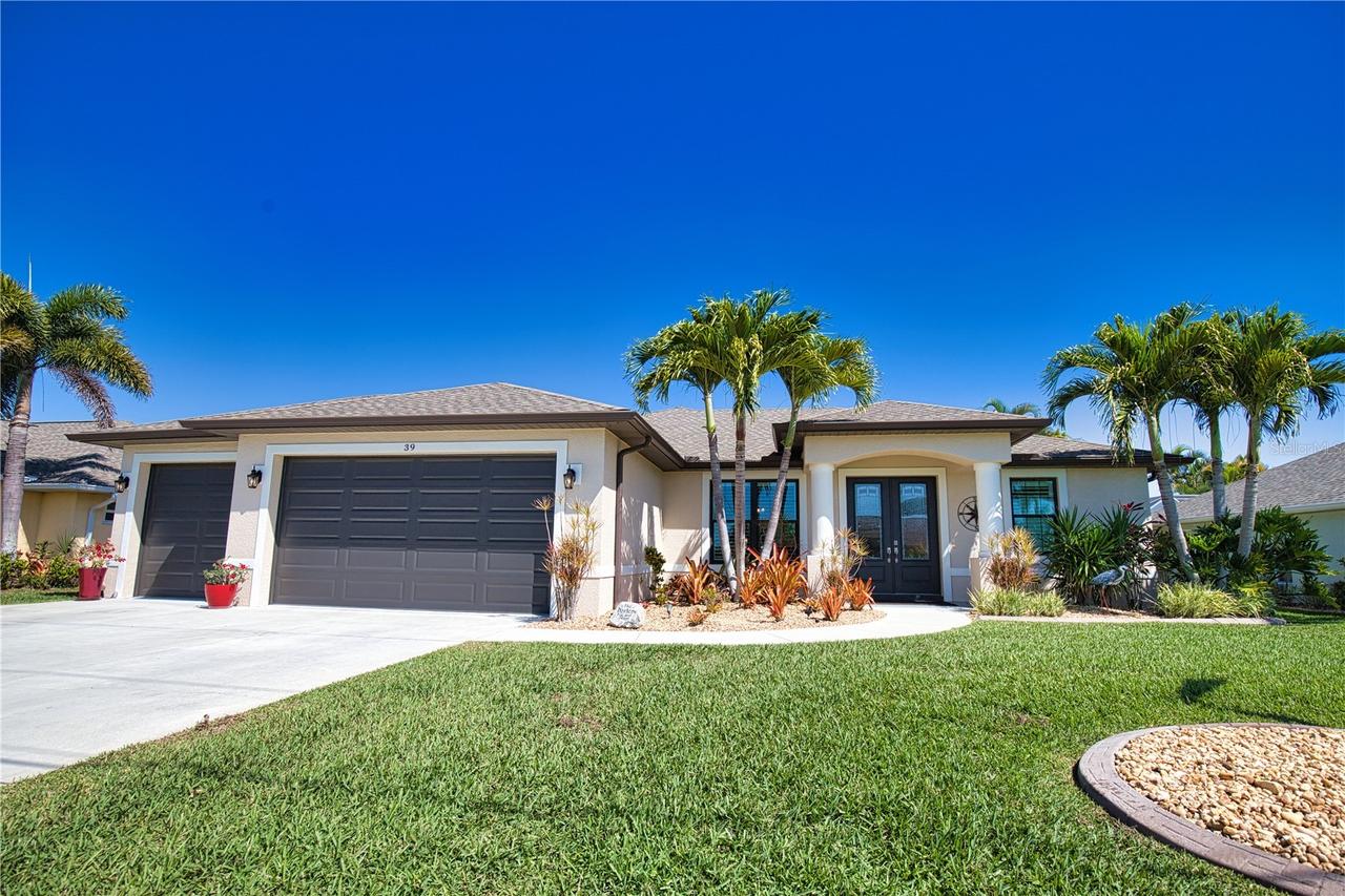 39 Medalist Rd., Rotonda West, FL 33947