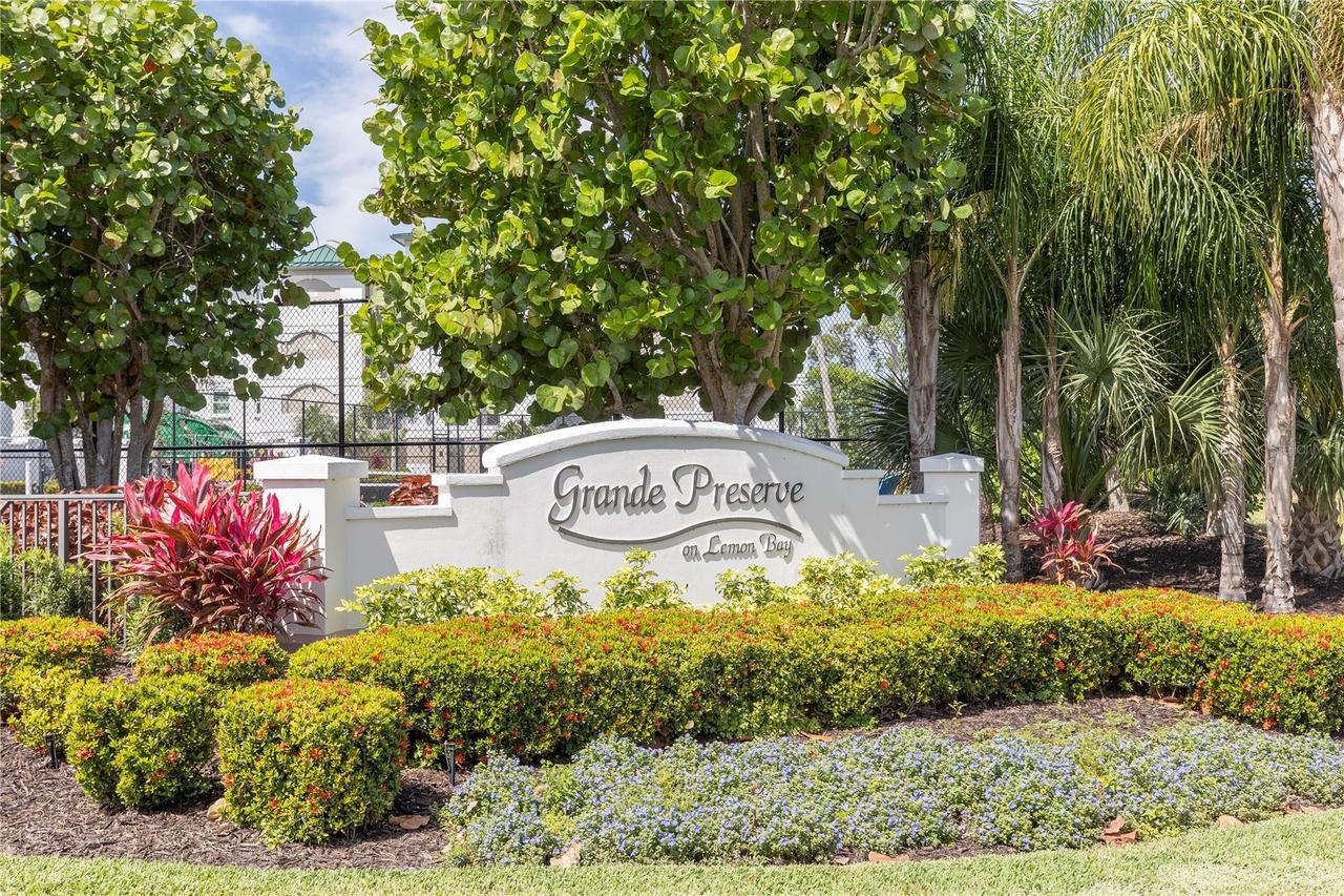 9203 Griggs Rd. #D302, Englewood, FL 34224