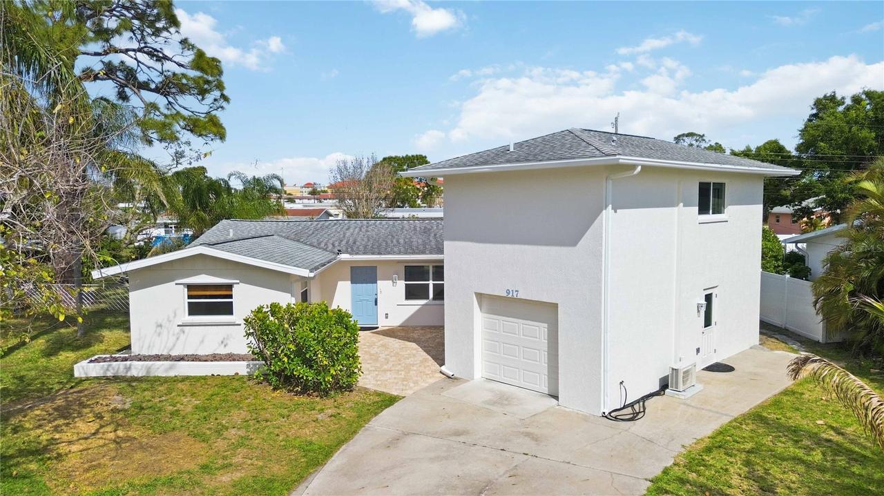 917 Church St., Venice, FL 34285