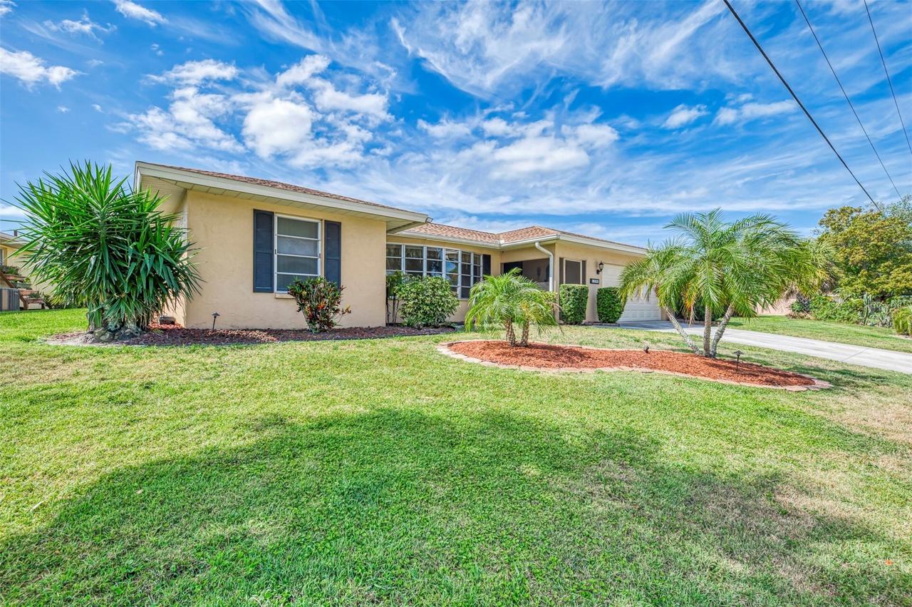 1290 Lakeside Dr., Venice, FL 34293