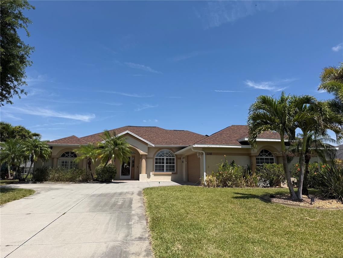 138 Broadmoor Ln., Rotonda West, FL 33947