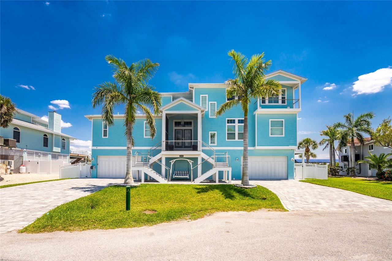 9290 Pine Cove Dr., Englewood, FL 34224