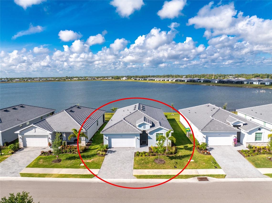 8322 Shore Lake Dr., Englewood, FL 34224