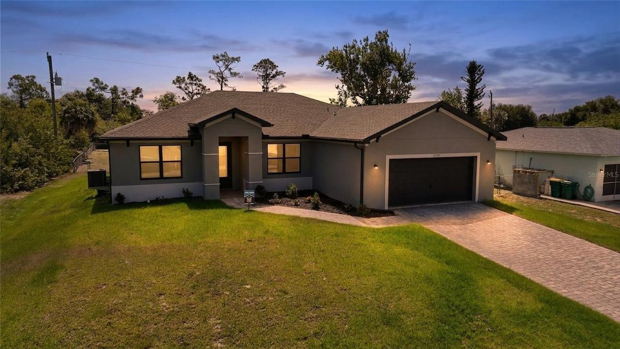 5104 Munhall St., Port Charlotte, FL 33981