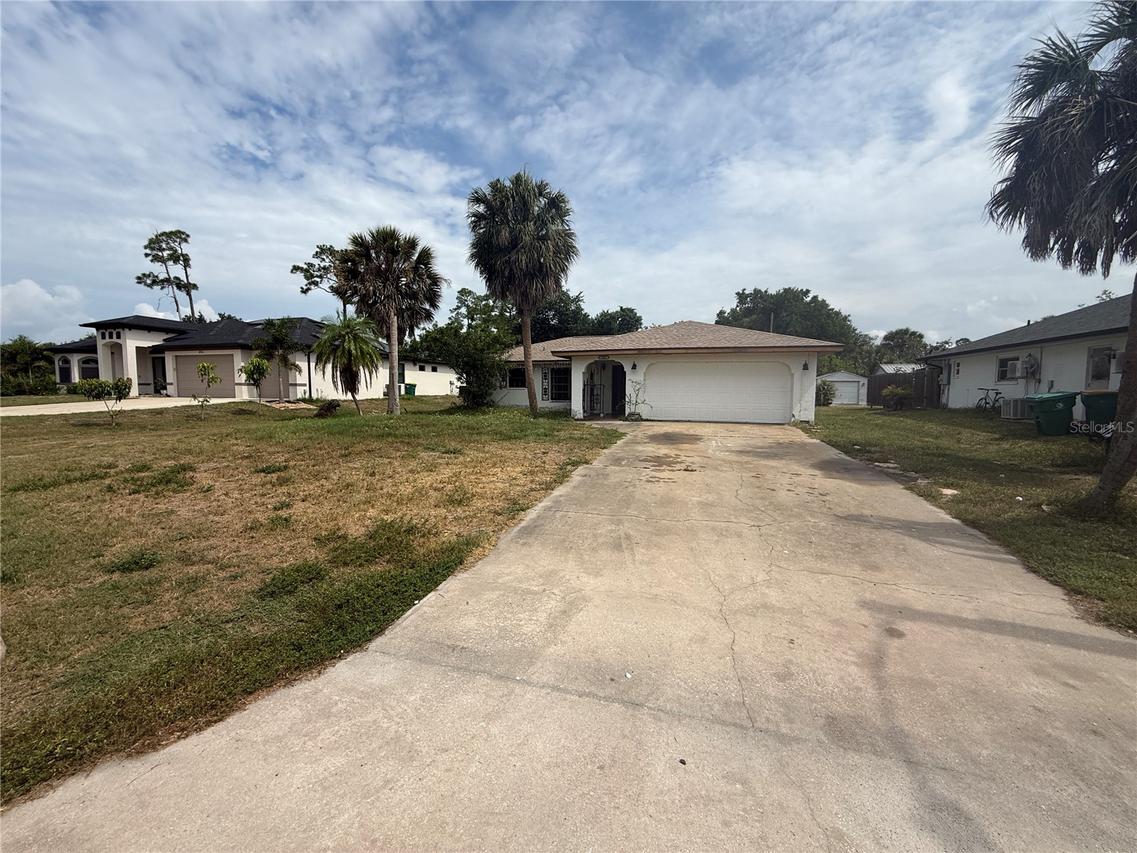 642 Verona St., Port Charlotte, FL 33948