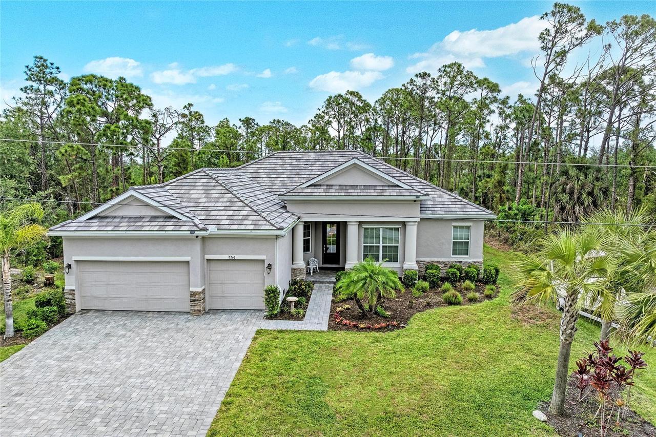 8266 Matecumbe Rd., Port Charlotte, FL 33981