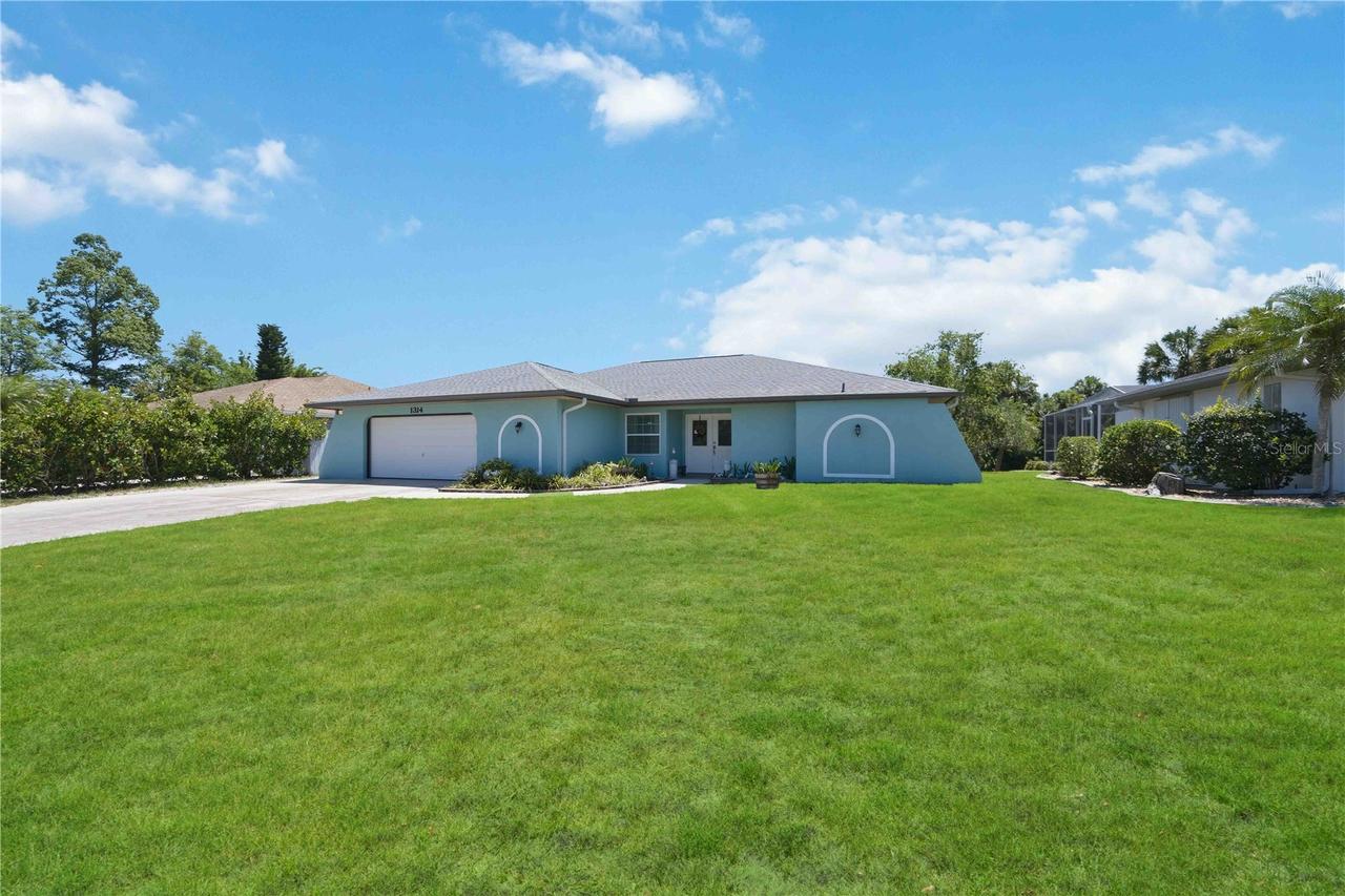 1314 Yorkshire St., Port Charlotte, FL 33952