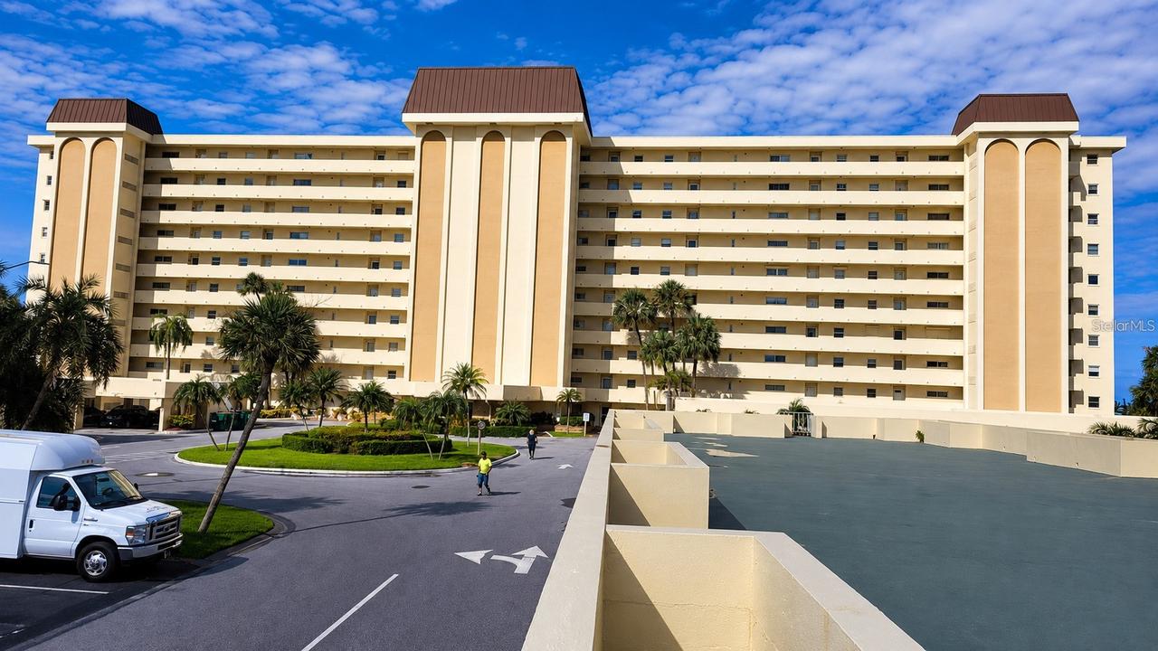 4750 Cove Cir. #706, St Petersburg, FL 33708