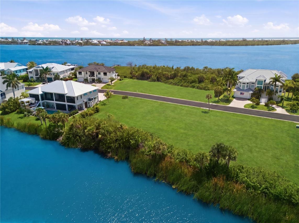 10000 Eagle Preserve Dr., Englewood, FL 34224