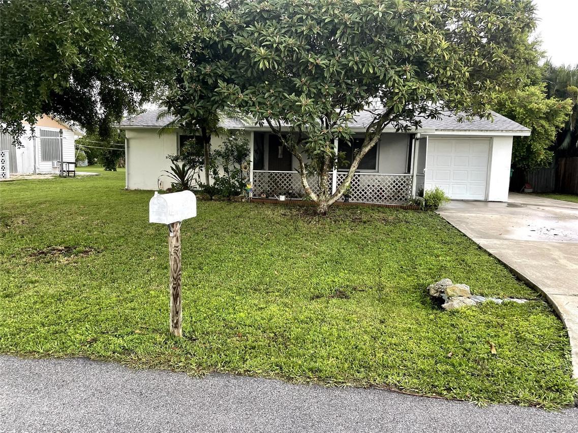 210 Walnut Ave., Port Charlotte, FL 33952
