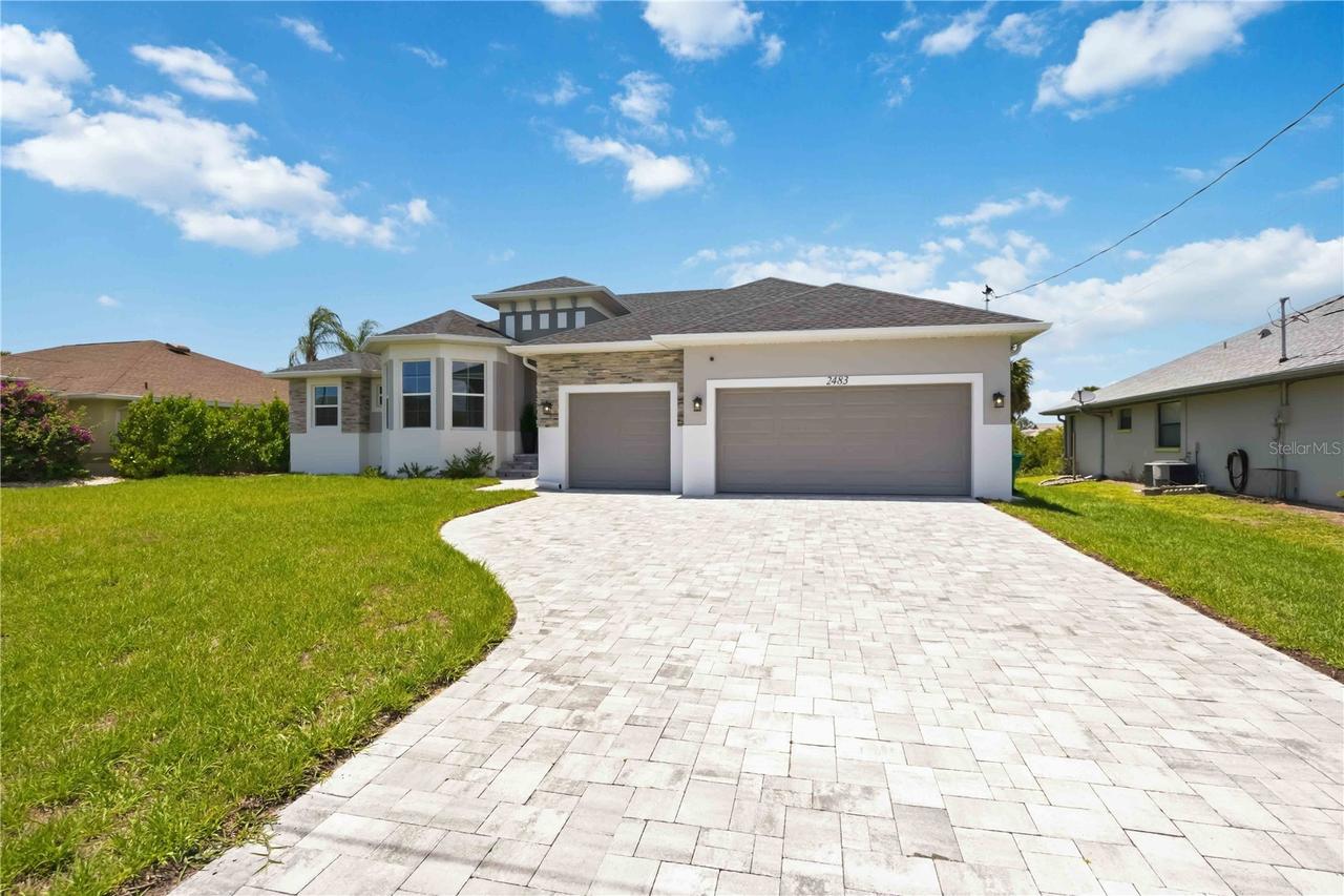 2483 Herron Ter., Port Charlotte, FL 33981