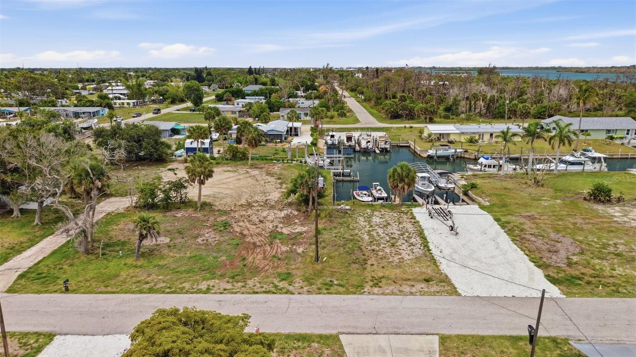 1949 Pennsylvania Ave. #BL1, Englewood, FL 34224