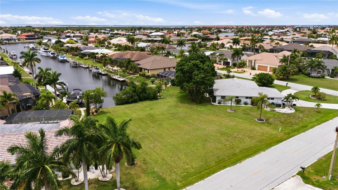 1121 Coronado Dr., Punta Gorda, FL 33950