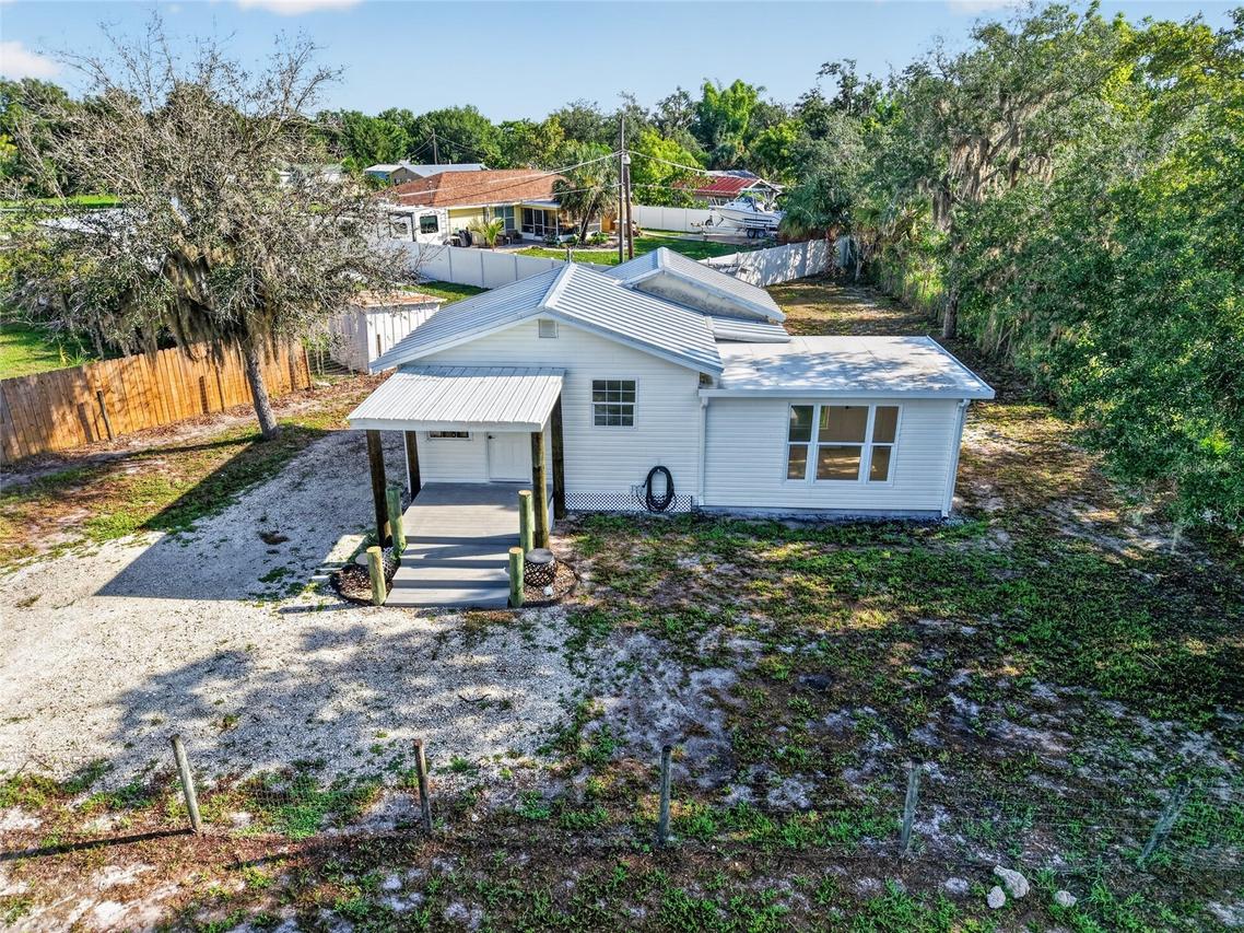 8024 Hillman Ave., Punta Gorda, FL 33982