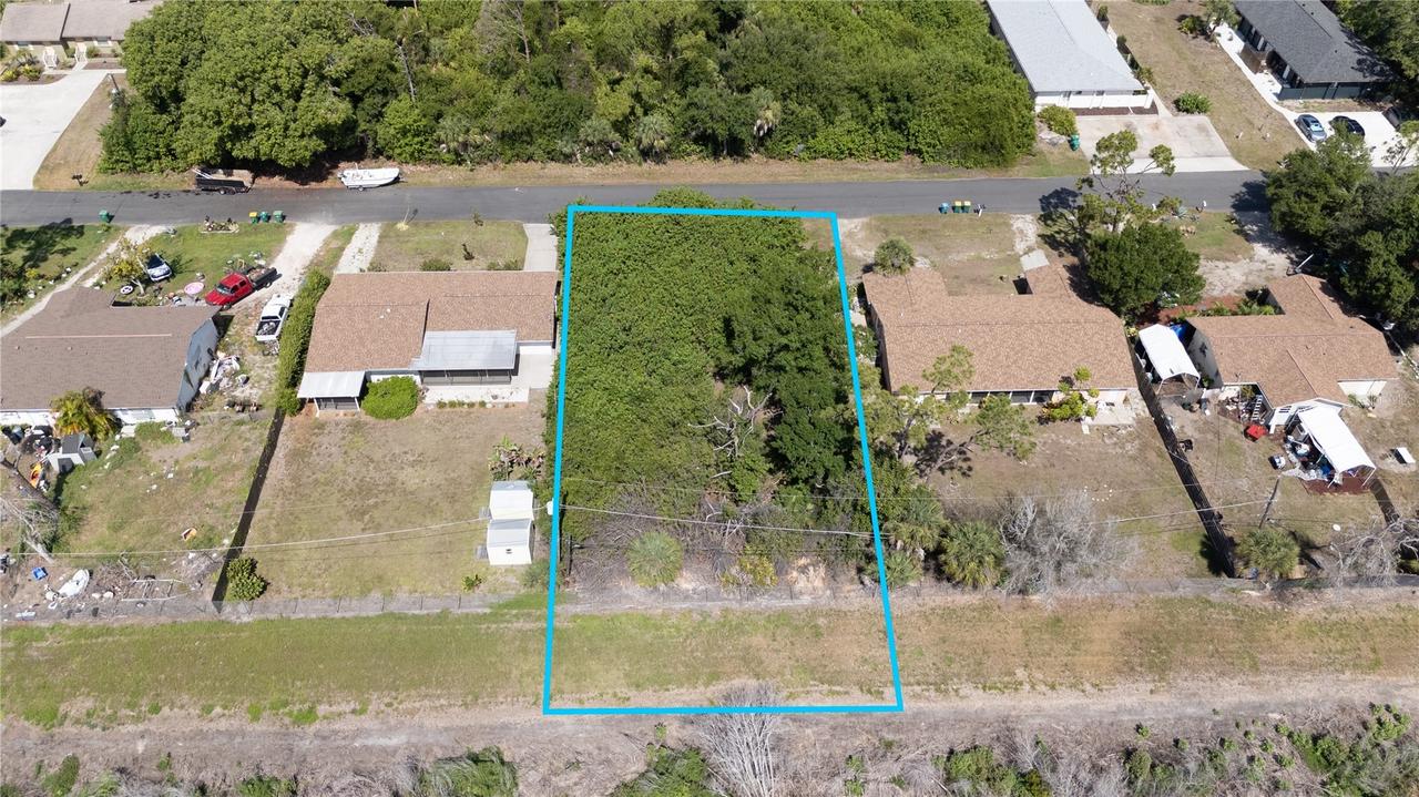 1845 Shadow Ln., Englewood, FL 34224