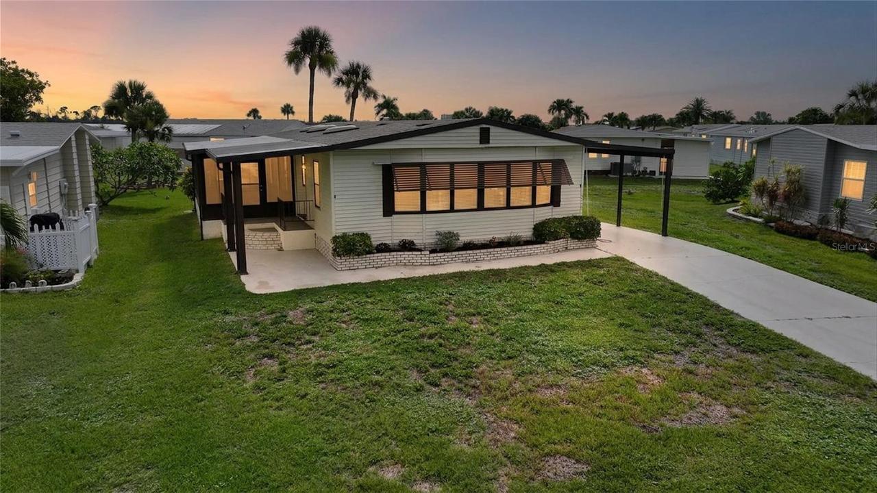 16209 Asheboro Ct., Fort Myers, FL 33908