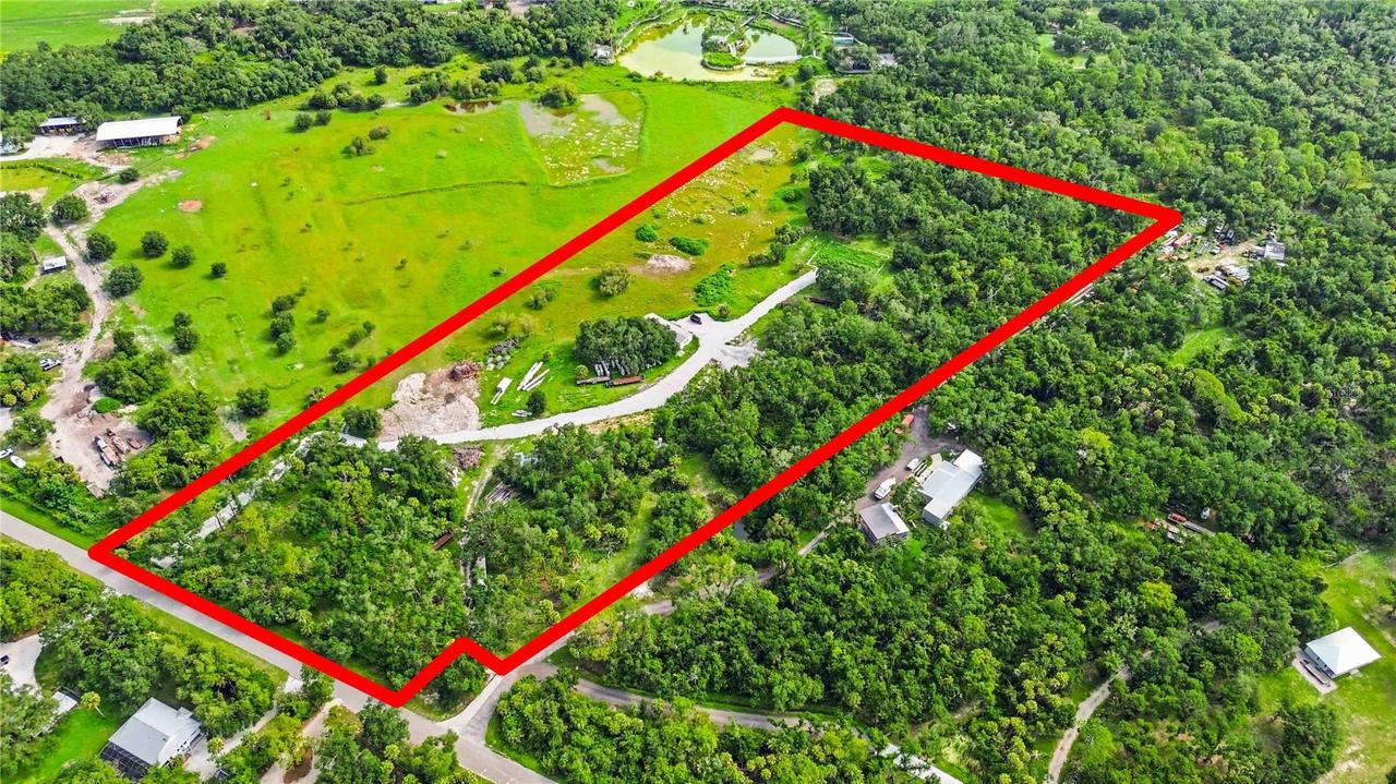 S Moon Dr., Venice, FL 34292