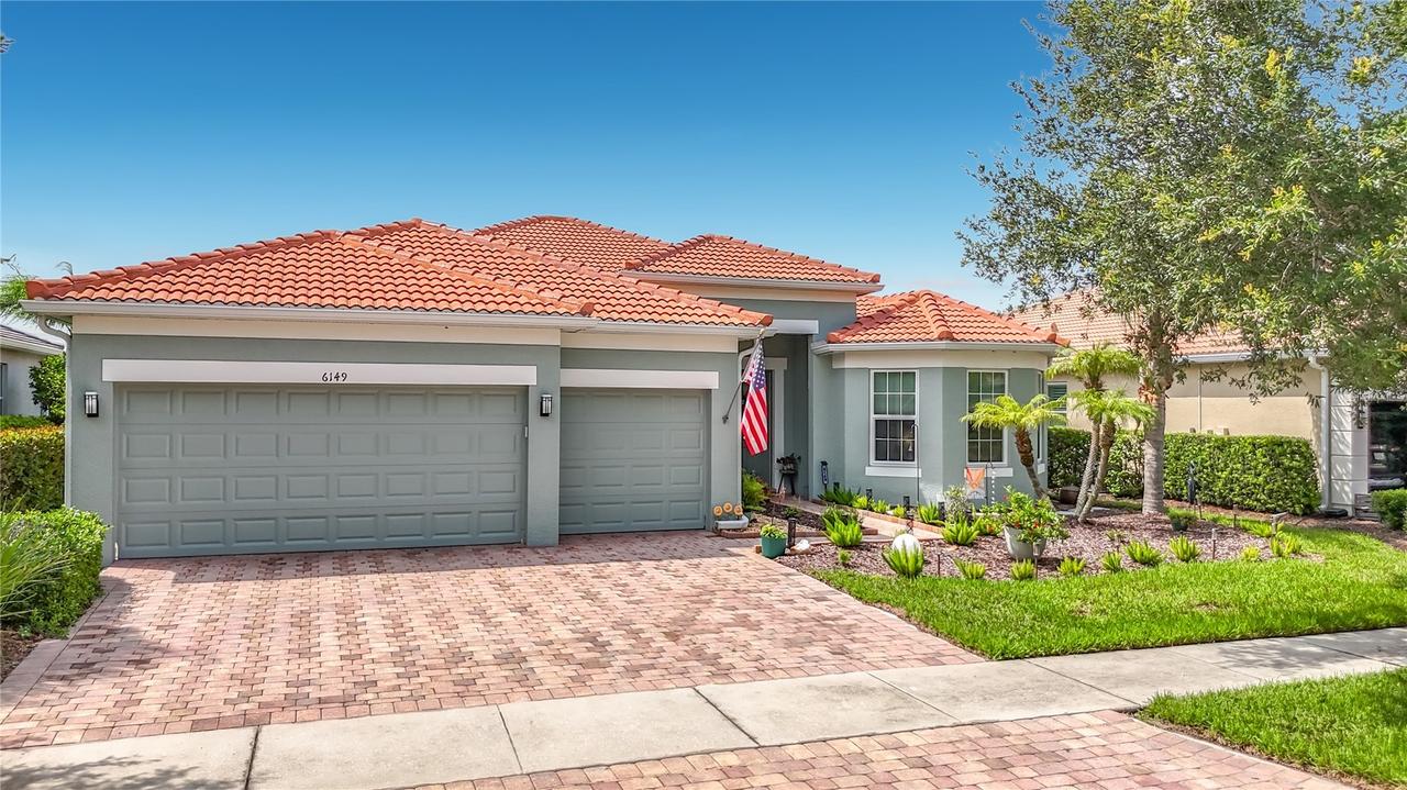 6149 Abaco Dr., Sarasota, FL 34238