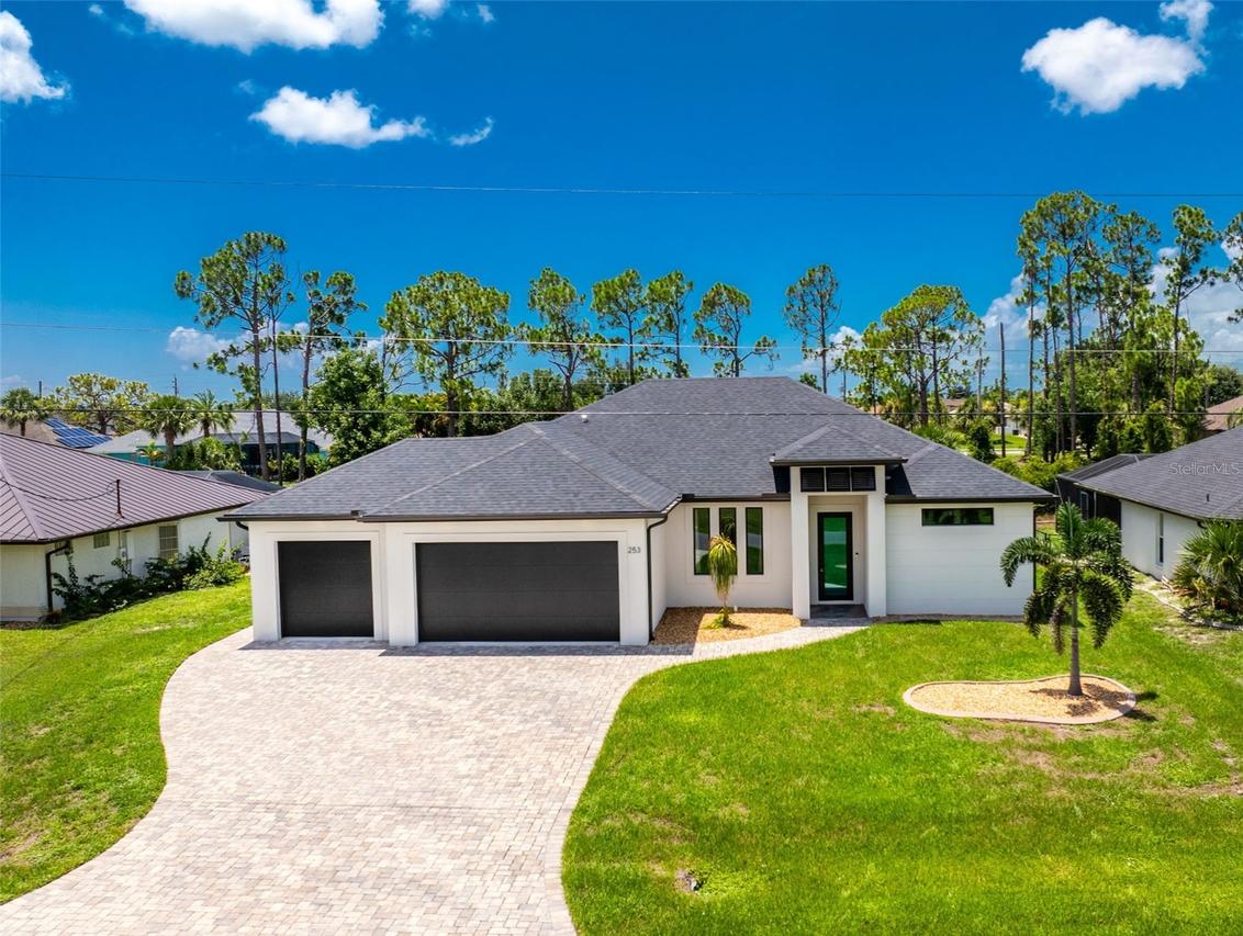 253 Long Meadow Ln., Rotonda West, FL 33947