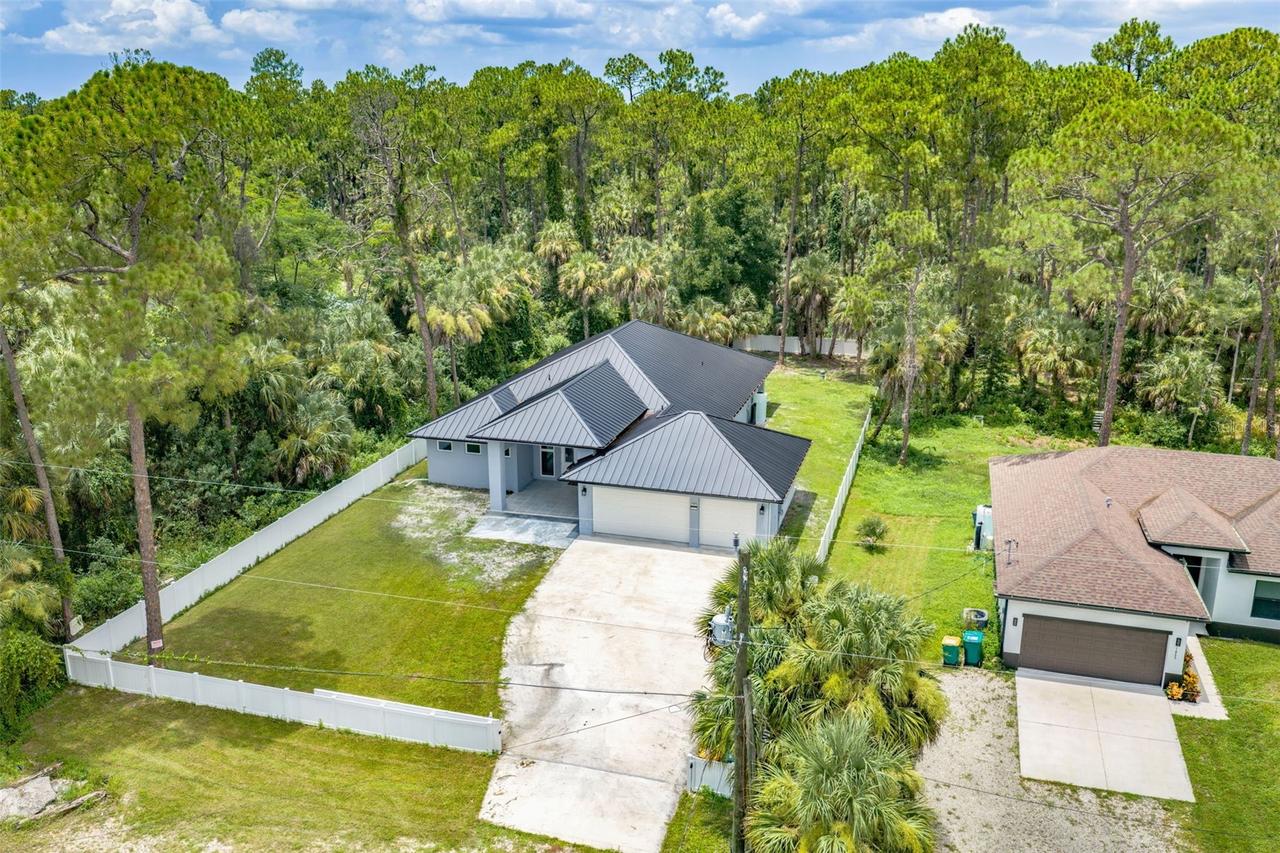1853 Della Dr., Naples, FL 34117
