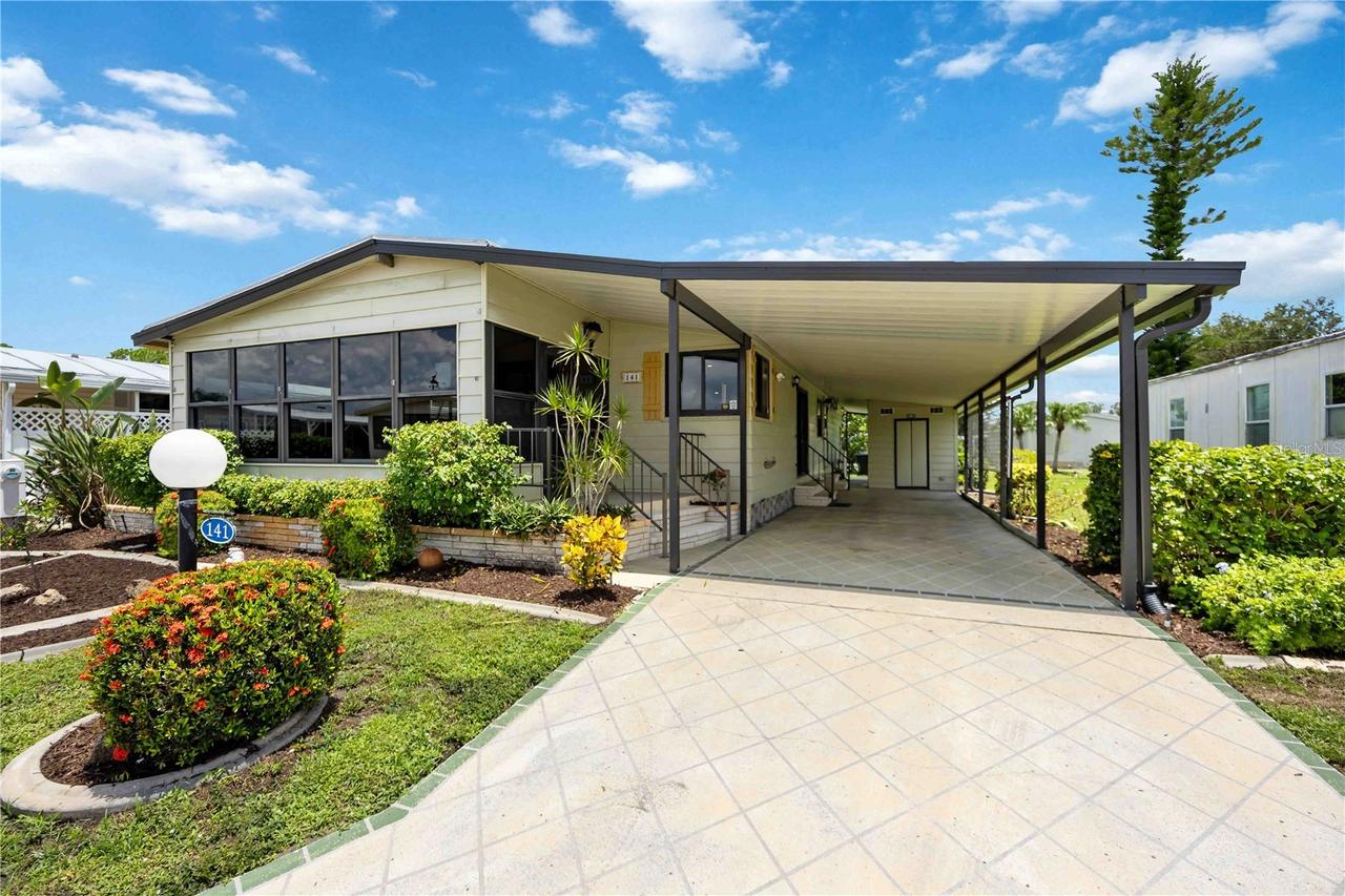 141 Rarotonga Rd., North Port, FL 34287