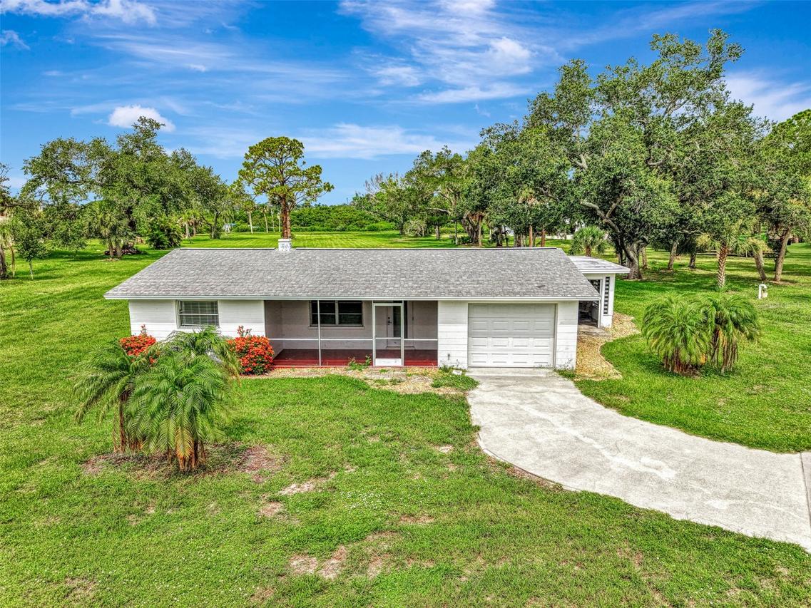780 S Oxford Dr., Englewood, FL 34223