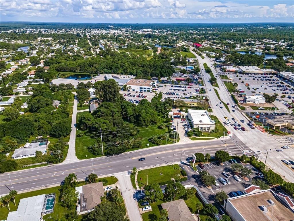 801 E 1st St., Englewood, FL 34223