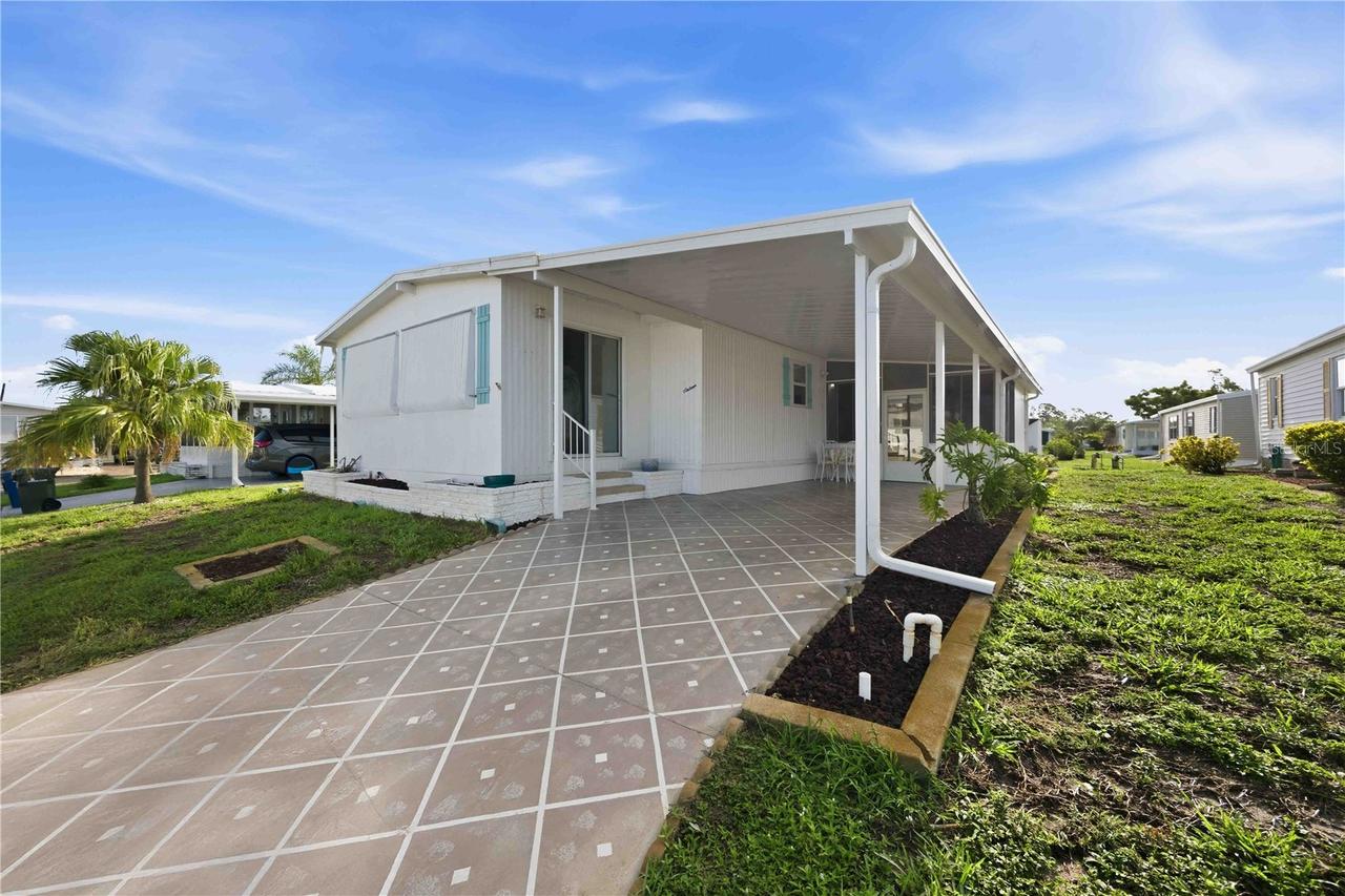 16 N Granada Plz., Englewood, FL 34223