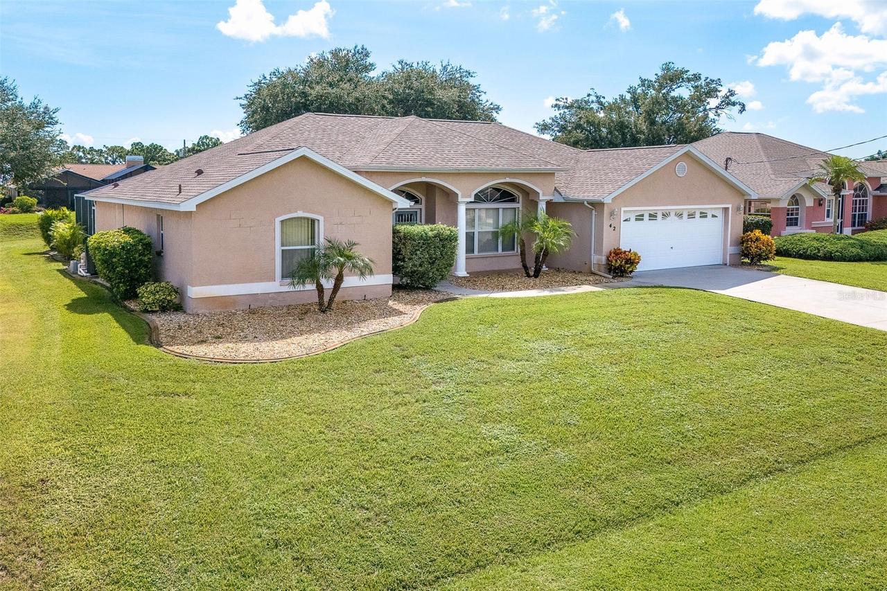 42 Broadmoor Ln., Rotonda West, FL 33947
