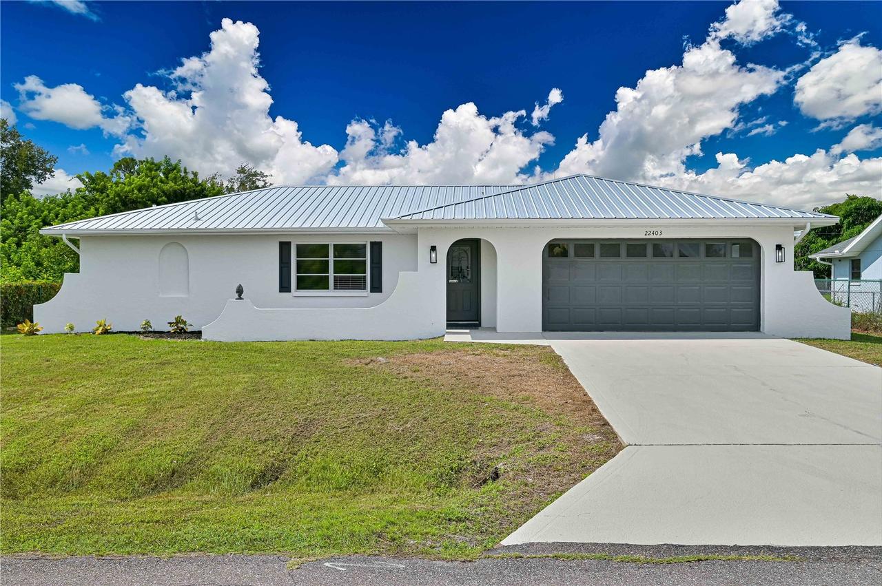 22403 Delhi Ave., Port Charlotte, FL 33952