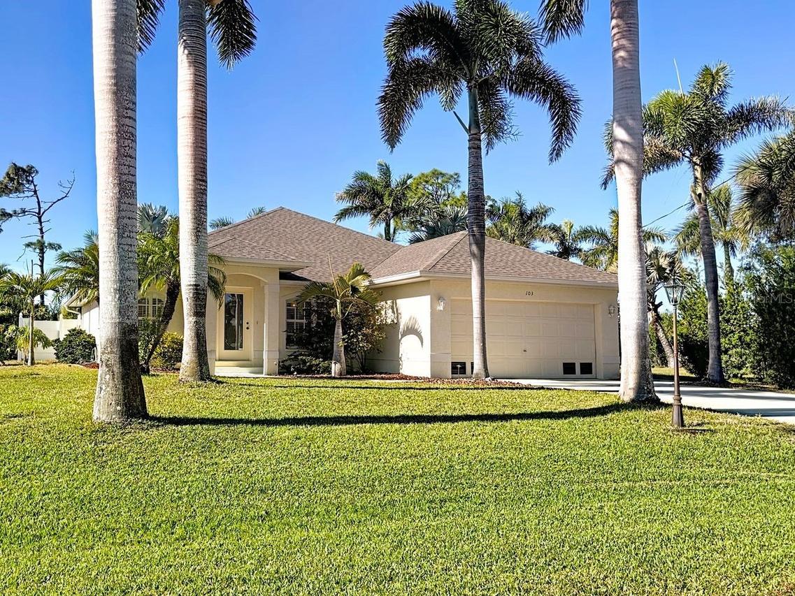 101 & 103 Wahoo Dr., Rotonda West, FL 33947