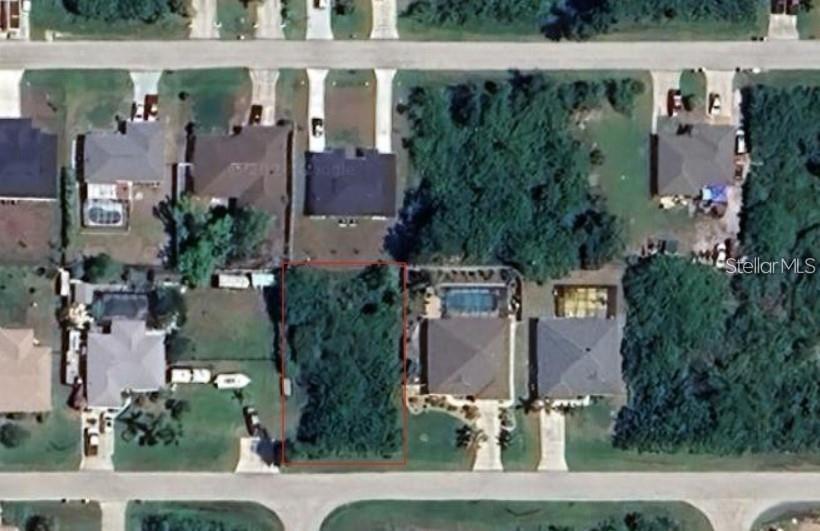 11184 Carnegie Ave., Englewood, FL 34224