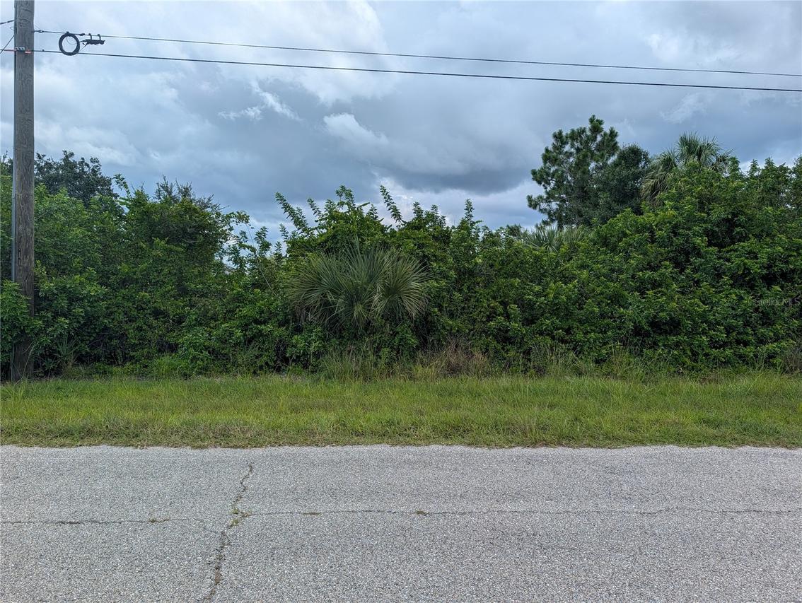 13336 Waukesha Ave., Port Charlotte, FL 33981