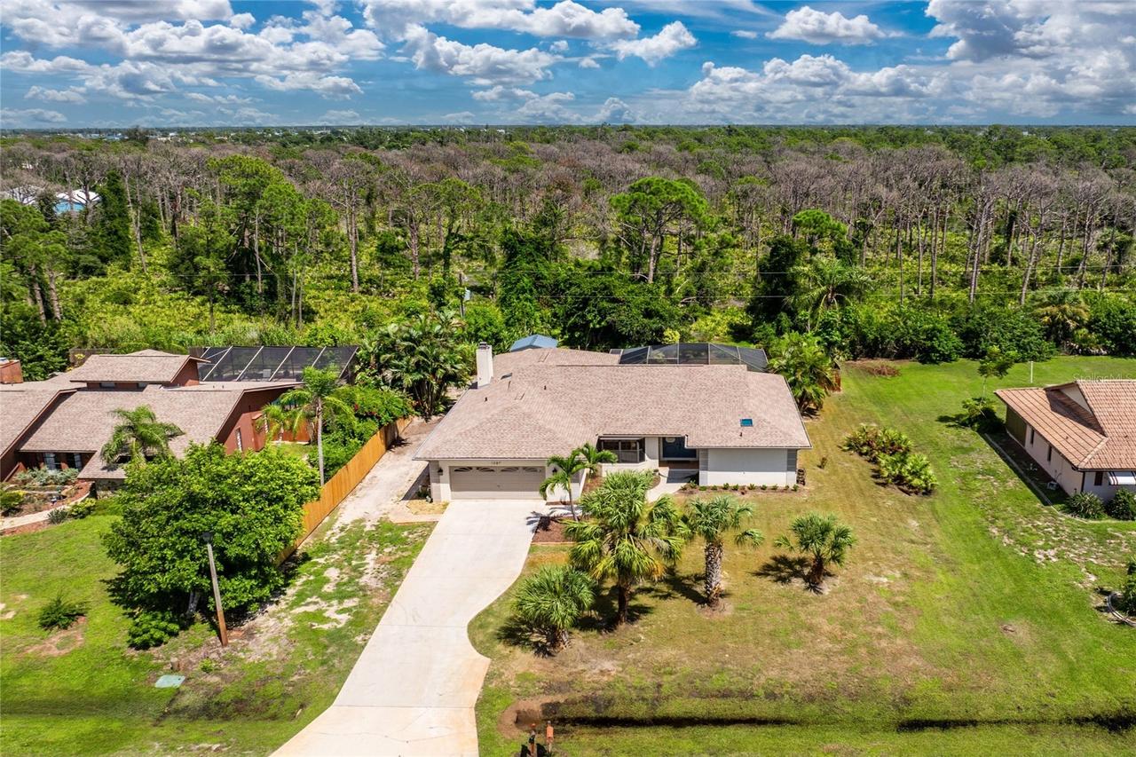 1087 Bay Harbor Dr., Englewood, FL 34224