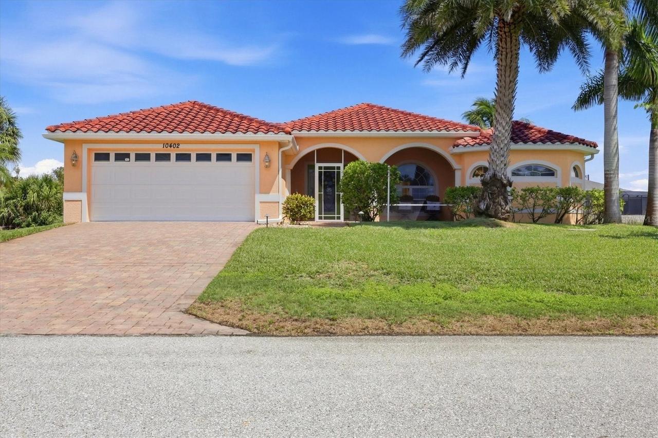 10402 Winnipeg St., Port Charlotte, FL 33981