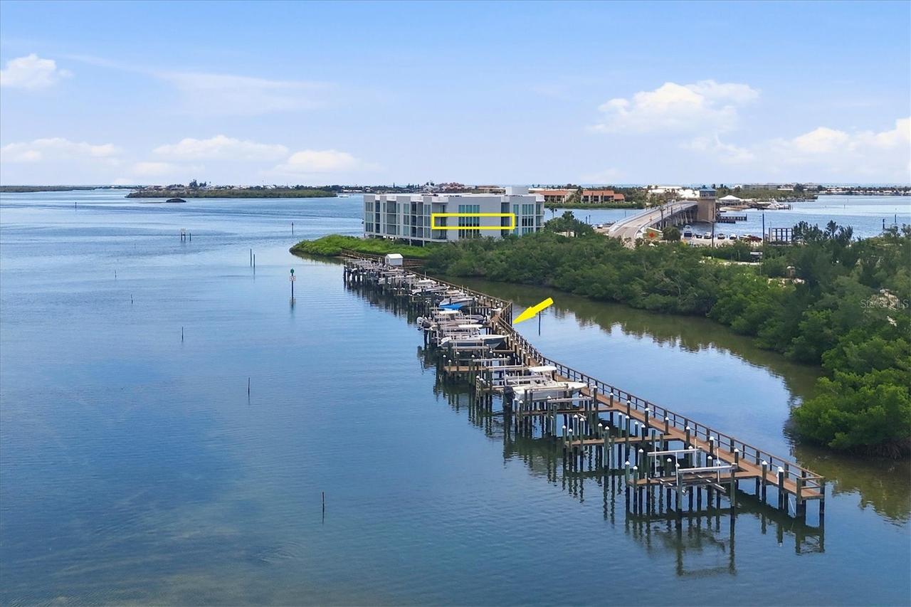 1375 Beach Rd. #210 & SLIP 21, Englewood, FL 34223