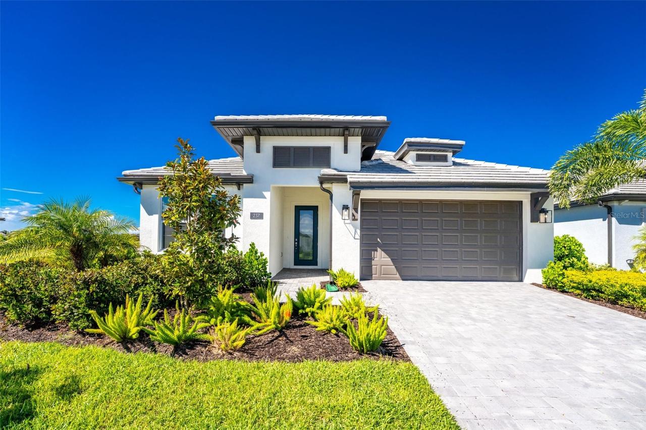 237 Vistera Blvd., Nokomis, FL 34275
