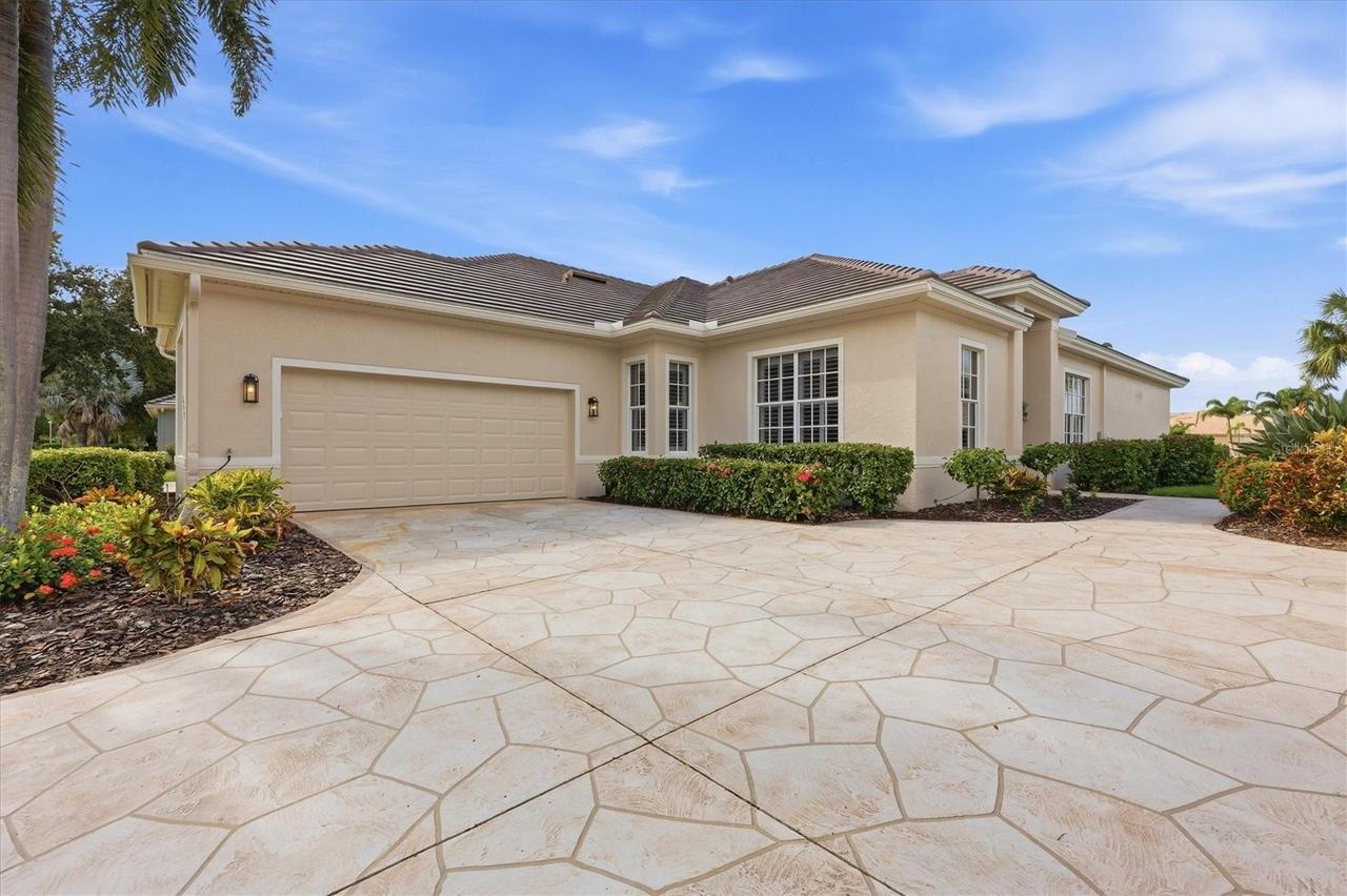 2755 Myakka Creek Ct., Port Charlotte, FL 33953