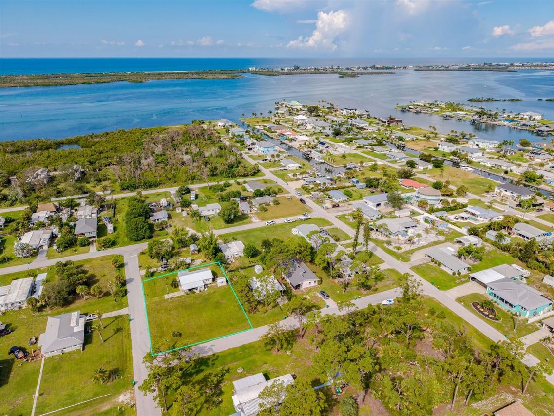 1954 Kentucky Ave., Englewood, FL 34224
