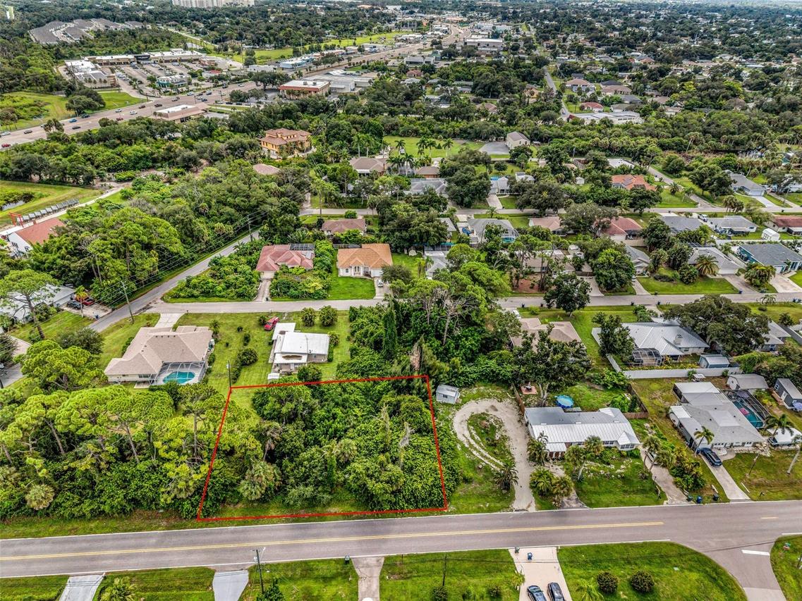 315 W Baffin Dr., Venice, FL 34293