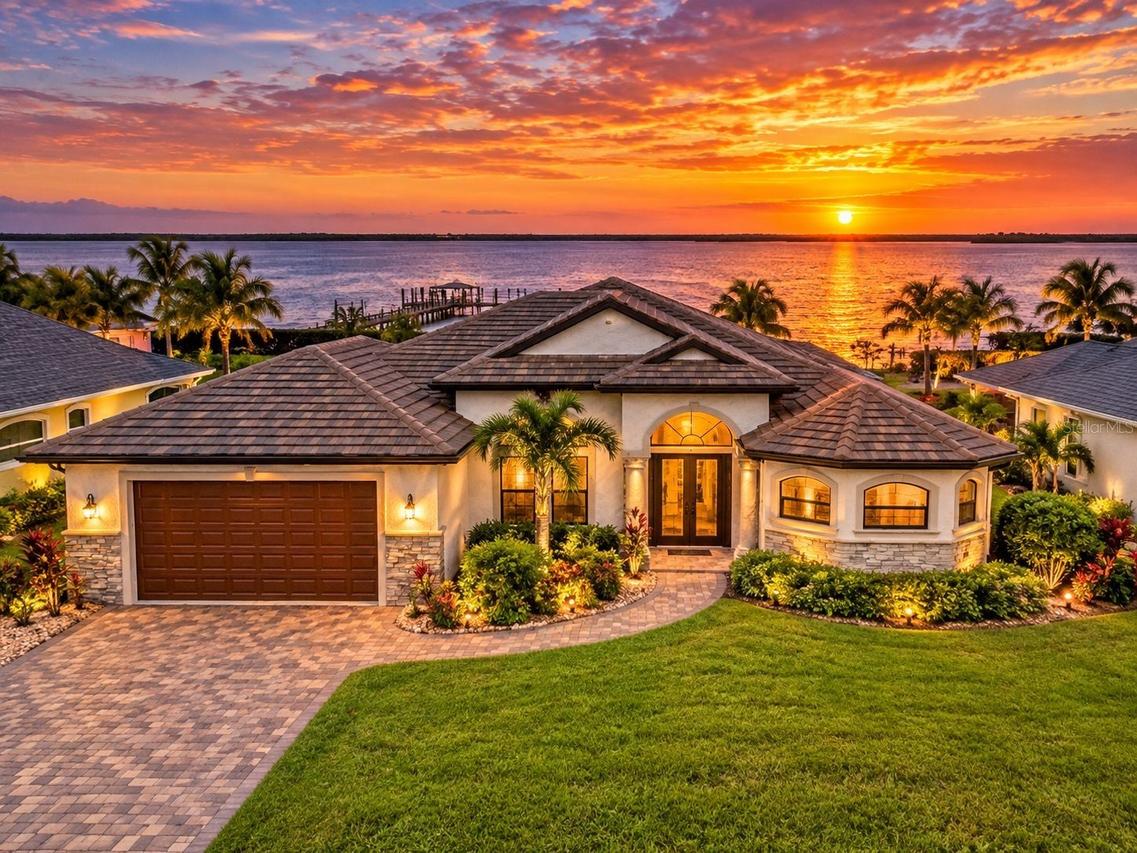 9614 Shelburne Cir., Port Charlotte, FL 33981