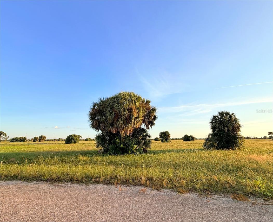 27 Redwood Dr., Placida, FL 33946