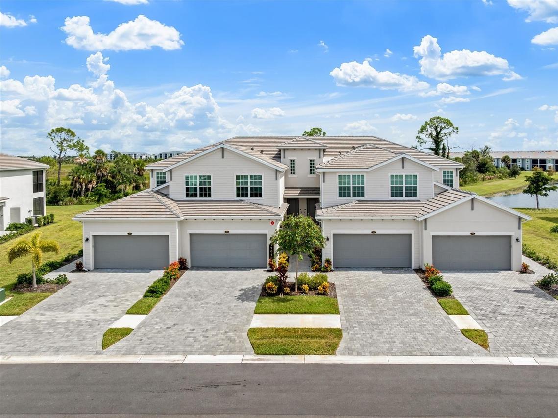 17640 Boracay Ct. #201, Venice, FL 34293