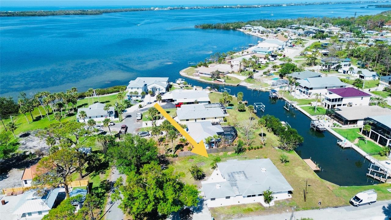 352 Oak St., Englewood, FL 34223