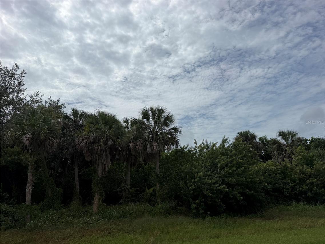18445 Lake Worth Blvd., Port Charlotte, FL 33948