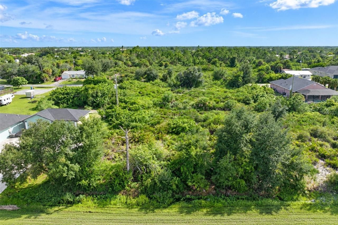 10451 Alexandria Ave., Englewood, FL 34224