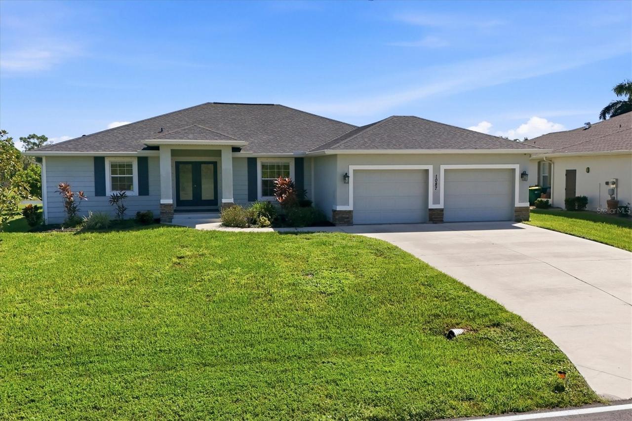 1087 Rotonda Cir., Rotonda West, FL 33947