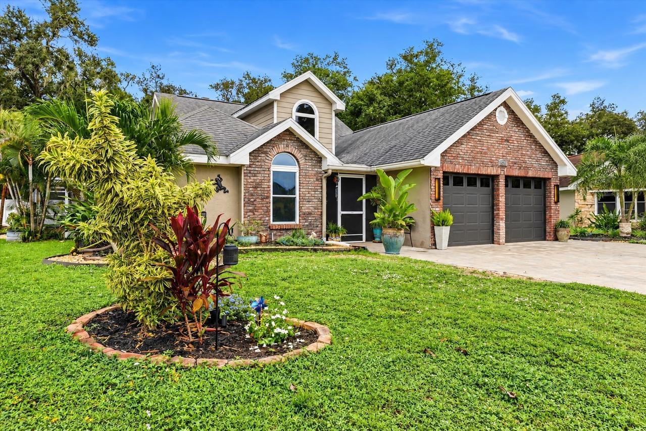 4321 74th Ave., Sarasota, FL 34243
