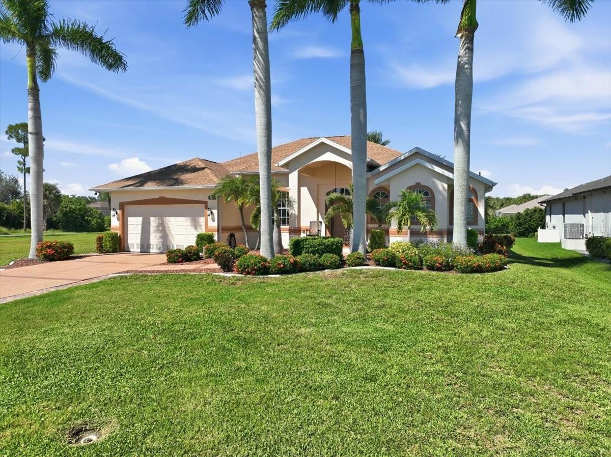 185 Rotonda Blvd., Rotonda West, FL 33947