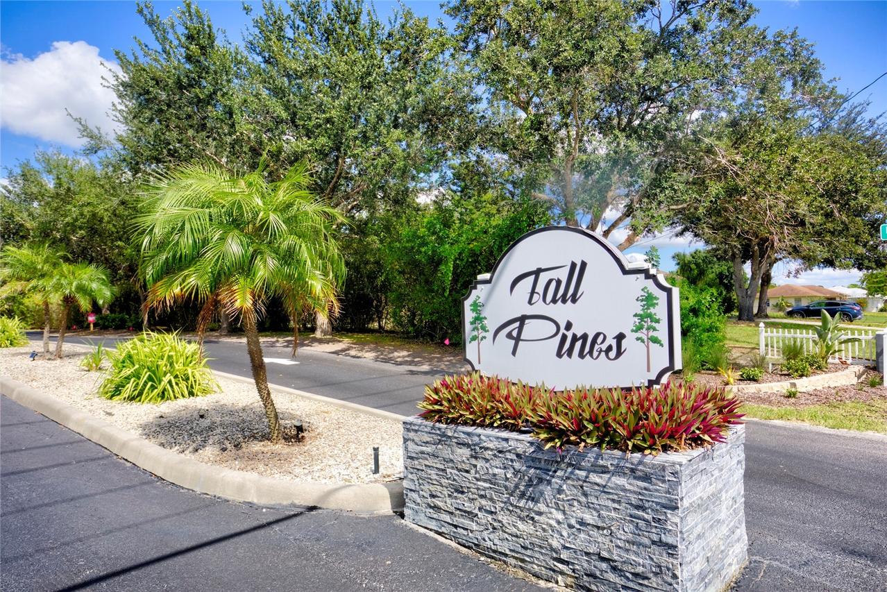 8101 Memory Ln. #220, Rotonda West, FL 33947